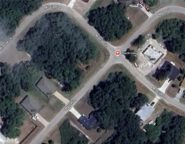 March Ln, Labelle, Florida 33935