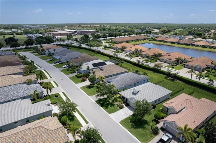 4630 Mystic Blue Way, Fort Myers, Florida 33966