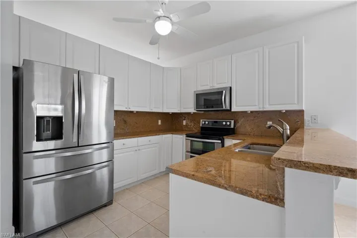 7935 Harmony Lake Ct, Fort Myers Fl 33907