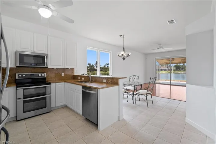 7935 Harmony Lake Ct, Fort Myers Fl 33907