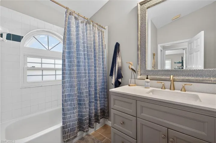 2506 Sw 38th St, Cape Coral, Florida 33914