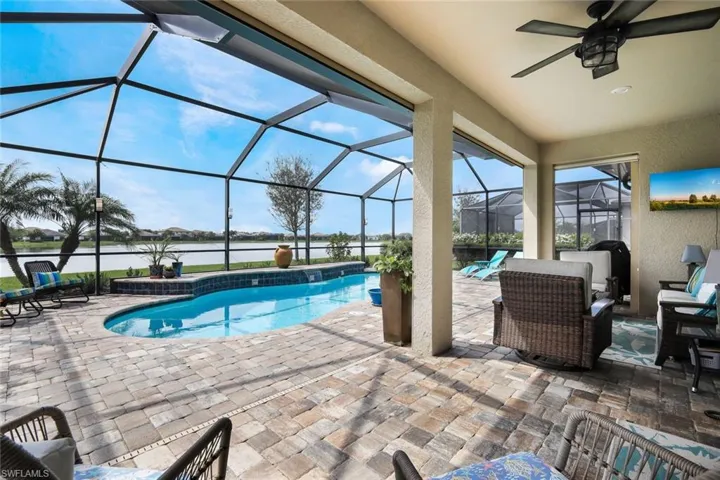 17385  Ashcomb  WAY, Estero, FL 33928