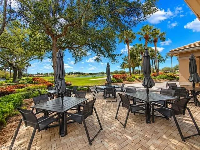 Patio dining at Arrowhead Golf Course