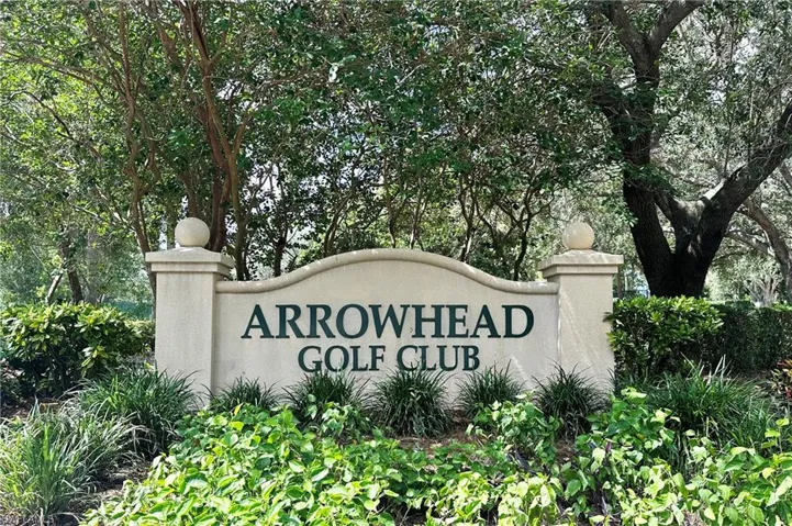 Entry to Arrowhead Golf Club