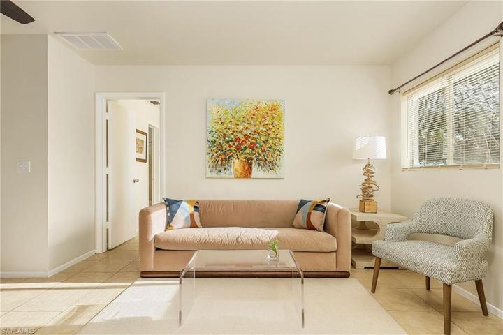 17539/541  Dumont  DR, Fort Myers, FL 33967