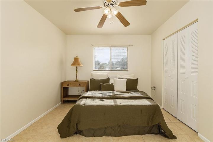 17539/541  Dumont  DR, Fort Myers, FL 33967