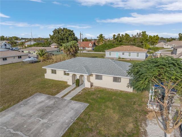 17539/541  Dumont  DR, Fort Myers, FL 33967