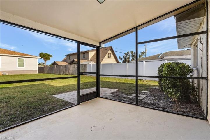 17539/541  Dumont  DR, Fort Myers, FL 33967