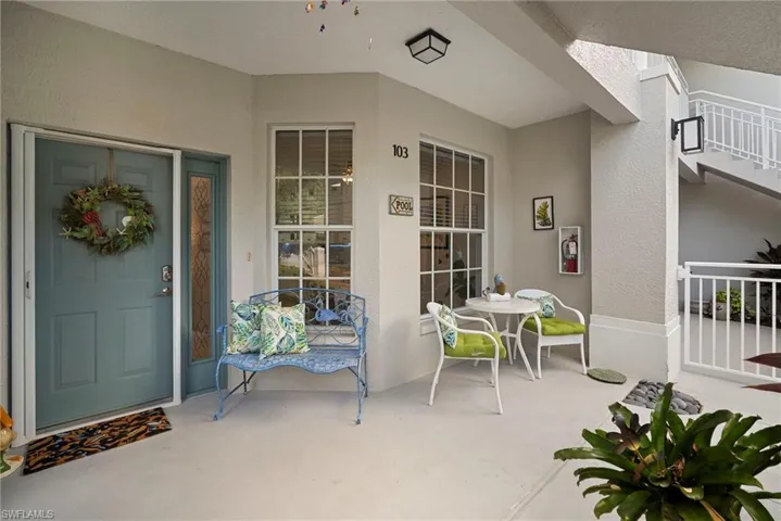 2275  Harmony  LN, Naples, FL 34109