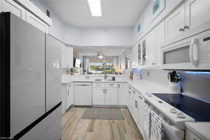 2275  Harmony  LN, Naples, FL 34109