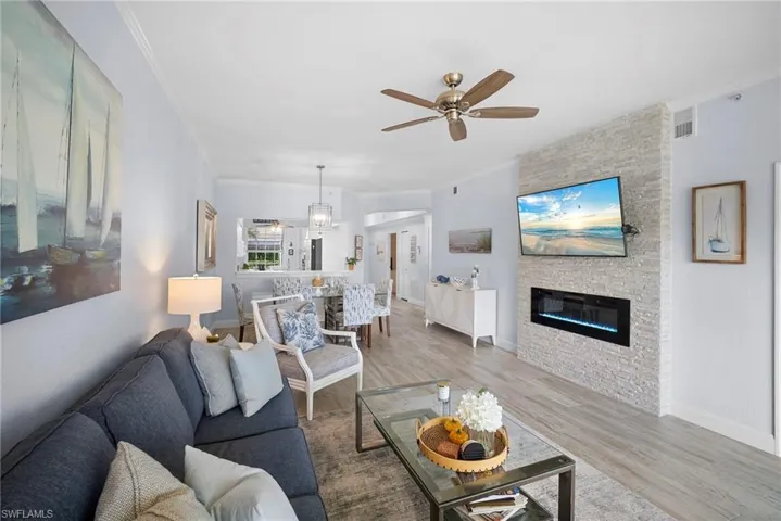 2275  Harmony  LN, Naples, FL 34109