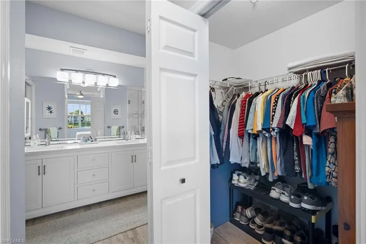 2275  Harmony  LN, Naples, FL 34109