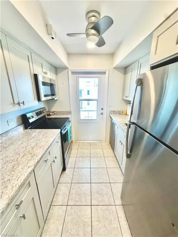 1550  Gulf Shore N BLVD, Naples, FL 34102