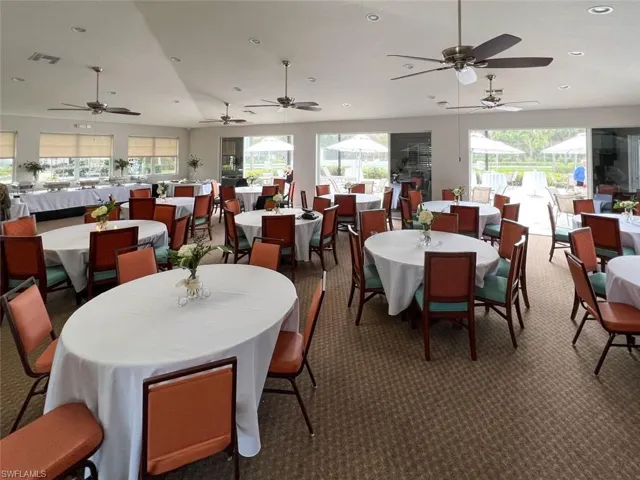 Clubhouse Community Dining