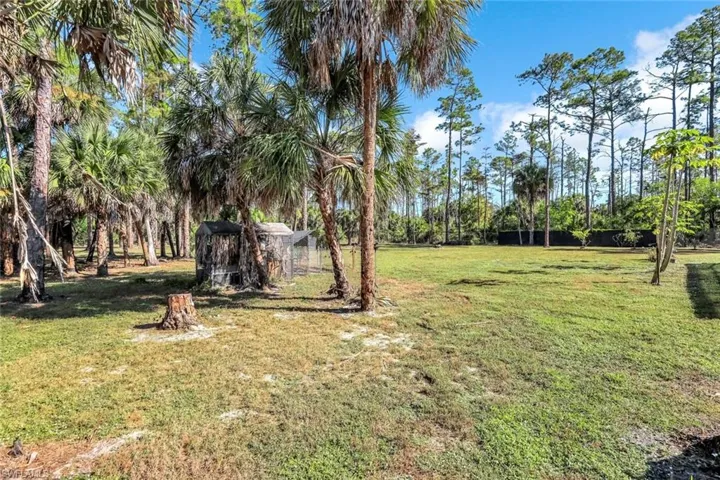 141 20th Ave Nw, Naples, Florida 34120