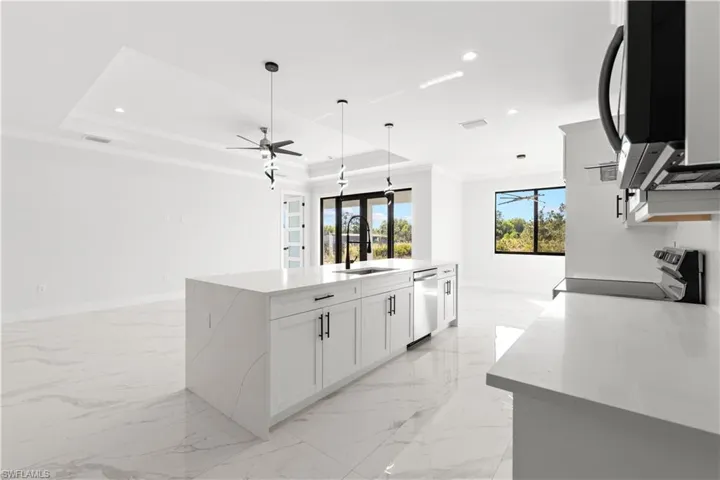 4272 31st Ave Ne, Naples, Florida 34120