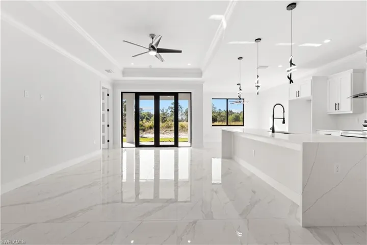 4272 31st Ave Ne, Naples, Florida 34120