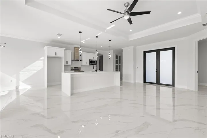 4272 31st Ave Ne, Naples, Florida 34120