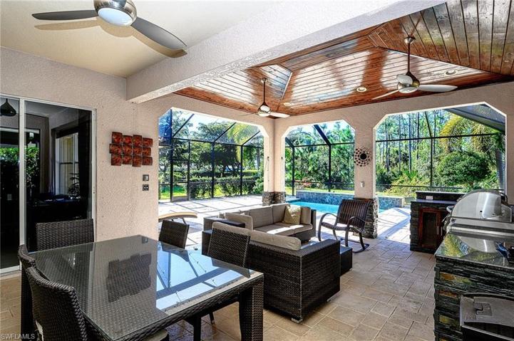 Outdoor Living/Pool