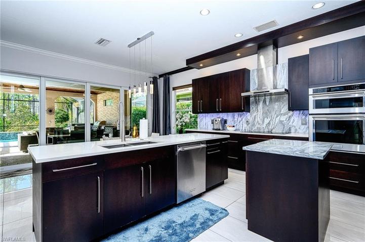 Kitchen/Outdoor Kitchen