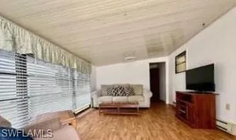 5 Bass Ln 5, Naples, Florida 34114