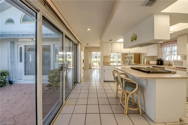 Floors are all laminate + tile.