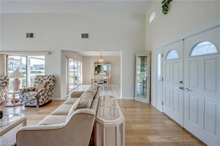 Looking to dining room.