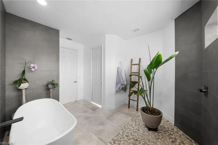 3951 Preserve Way, Estero, Florida 33928