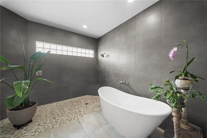 3951 Preserve Way, Estero, Florida 33928