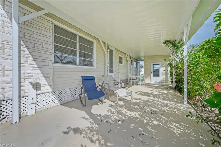 1 Cannes Dr, Naples, Florida 34112
