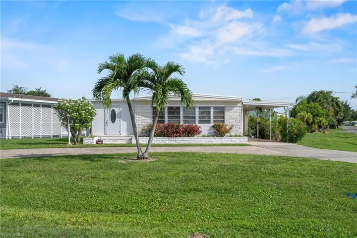 1 Cannes Dr, Naples, Florida 34112