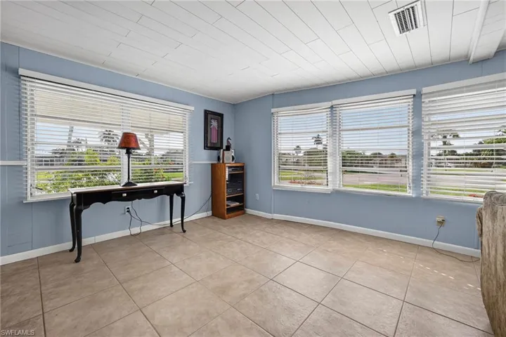 1 Cannes Dr, Naples, Florida 34112