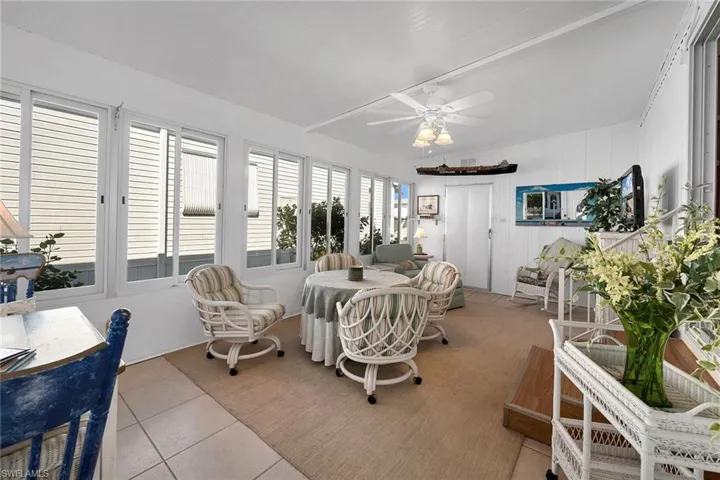 35  Blue Skys  DR, Naples, FL 34104