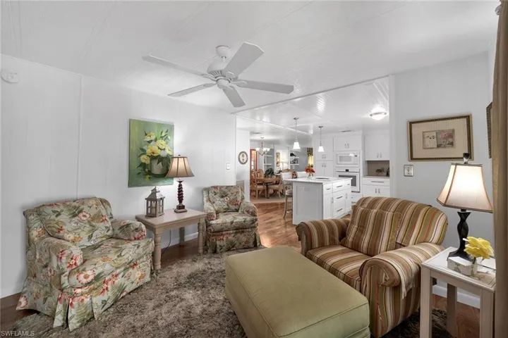 35  Blue Skys  DR, Naples, FL 34104