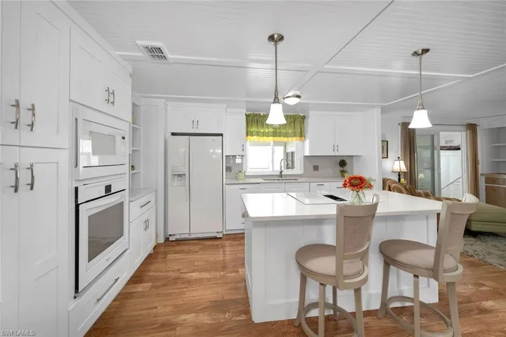 35  Blue Skys  DR, Naples, FL 34104