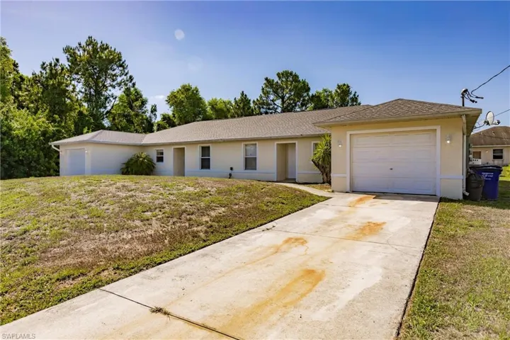 4793-4795 Golfview Blvd, Lehigh Acres Fl 33973