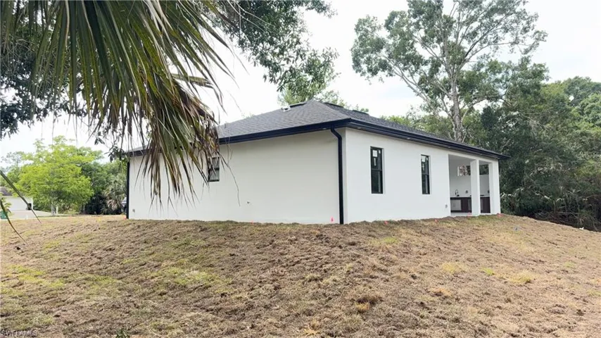 2375 2nd Ave Se, Naples, Florida 34117