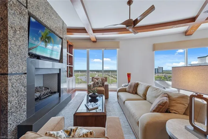 13675 Vanderbilt Dr Ph1105, Naples, Florida 34110