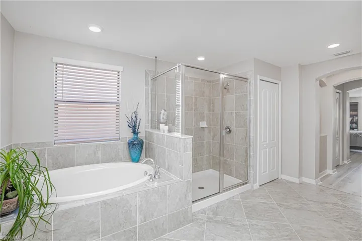 14336 Vindel Cir, Fort Myers, Florida 33905