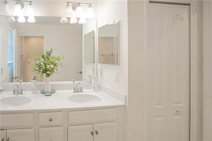 14336 Vindel Cir, Fort Myers, Florida 33905