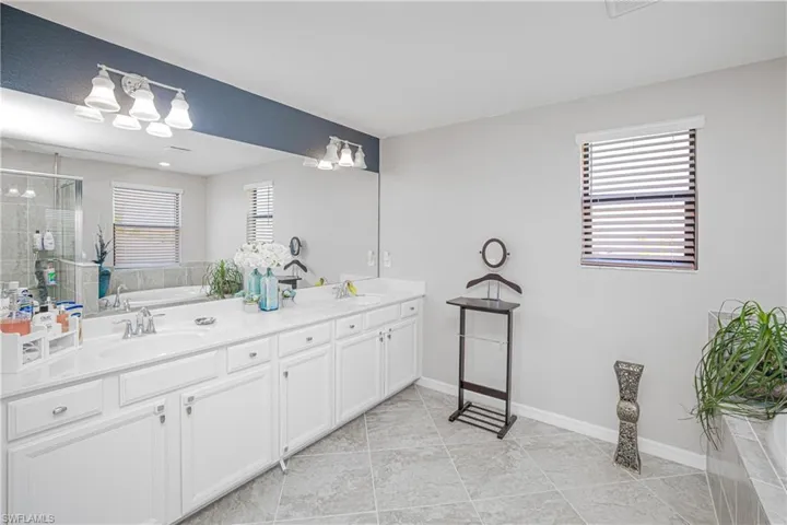 14336 Vindel Cir, Fort Myers, Florida 33905