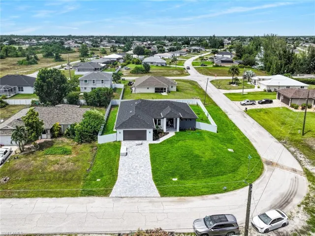 2115 Nw 15th St, Cape Coral, Florida 33993
