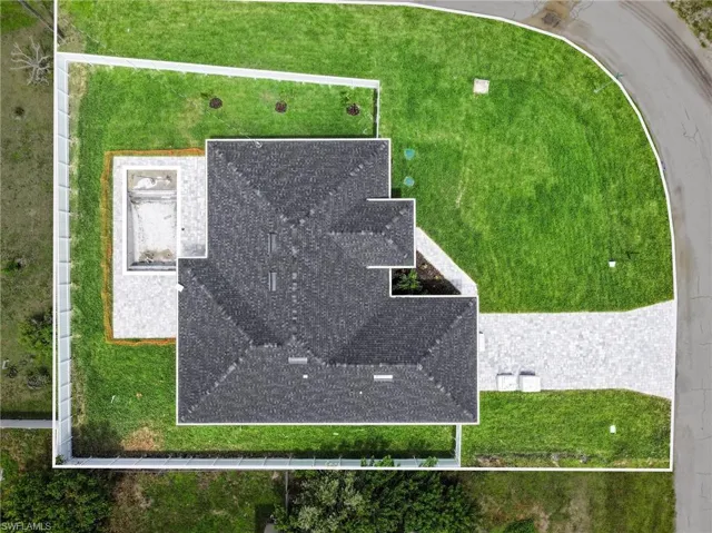 2115 Nw 15th St, Cape Coral, Florida 33993