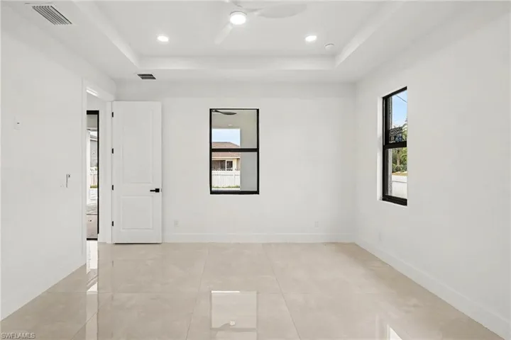 2115 Nw 15th St, Cape Coral, Florida 33993