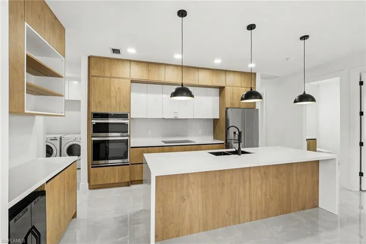 2115 Nw 15th St, Cape Coral, Florida 33993