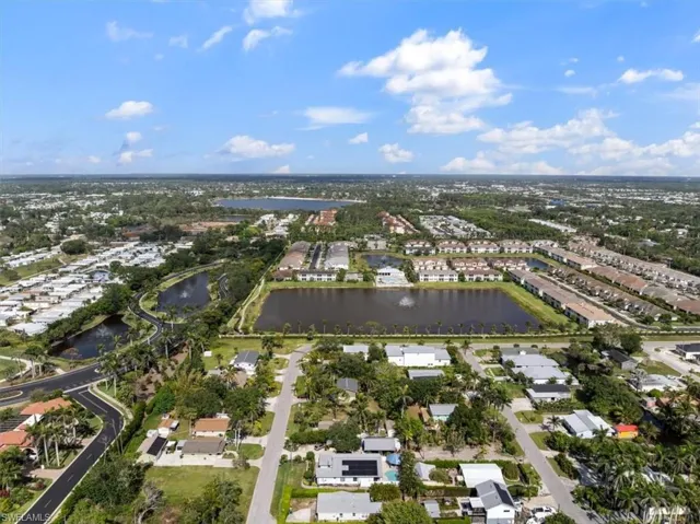 2400 Sunset Ave, Naples Fl 34112
