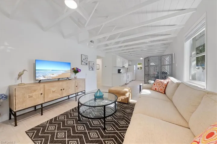 2400 Sunset Ave, Naples Fl 34112
