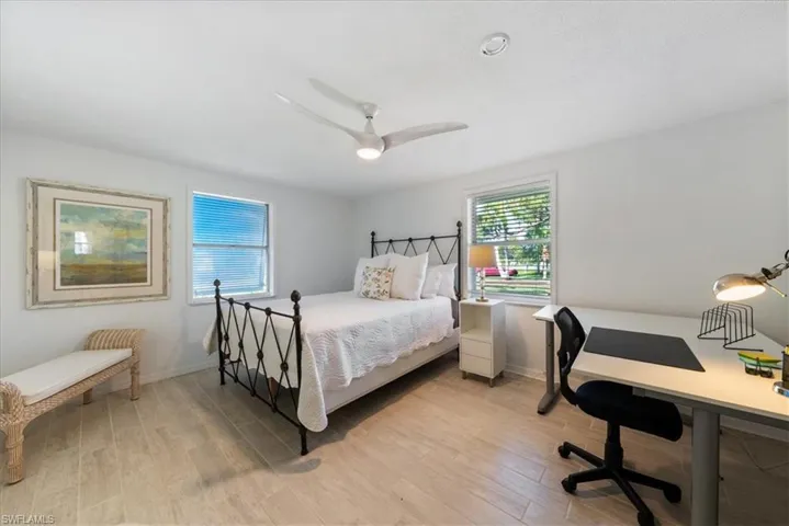 2400 Sunset Ave, Naples Fl 34112