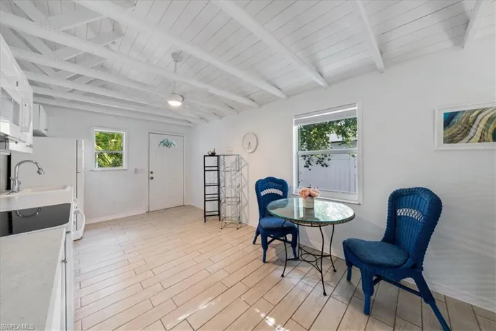 2400 Sunset Ave, Naples Fl 34112