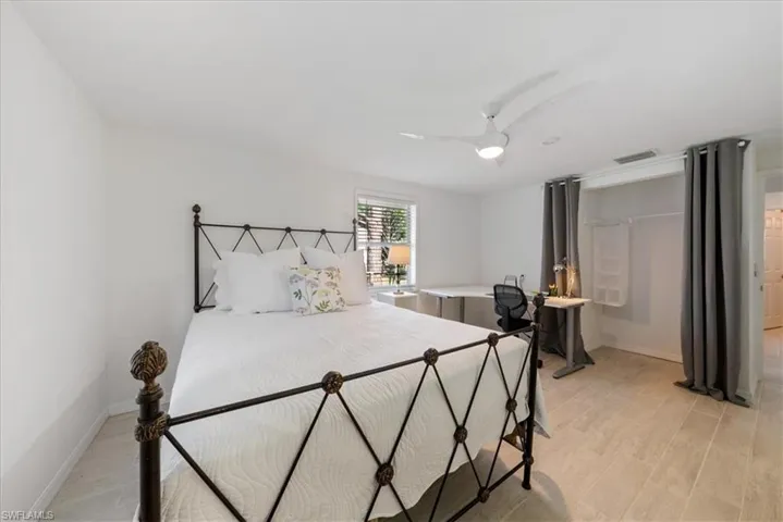 2400 Sunset Ave, Naples Fl 34112